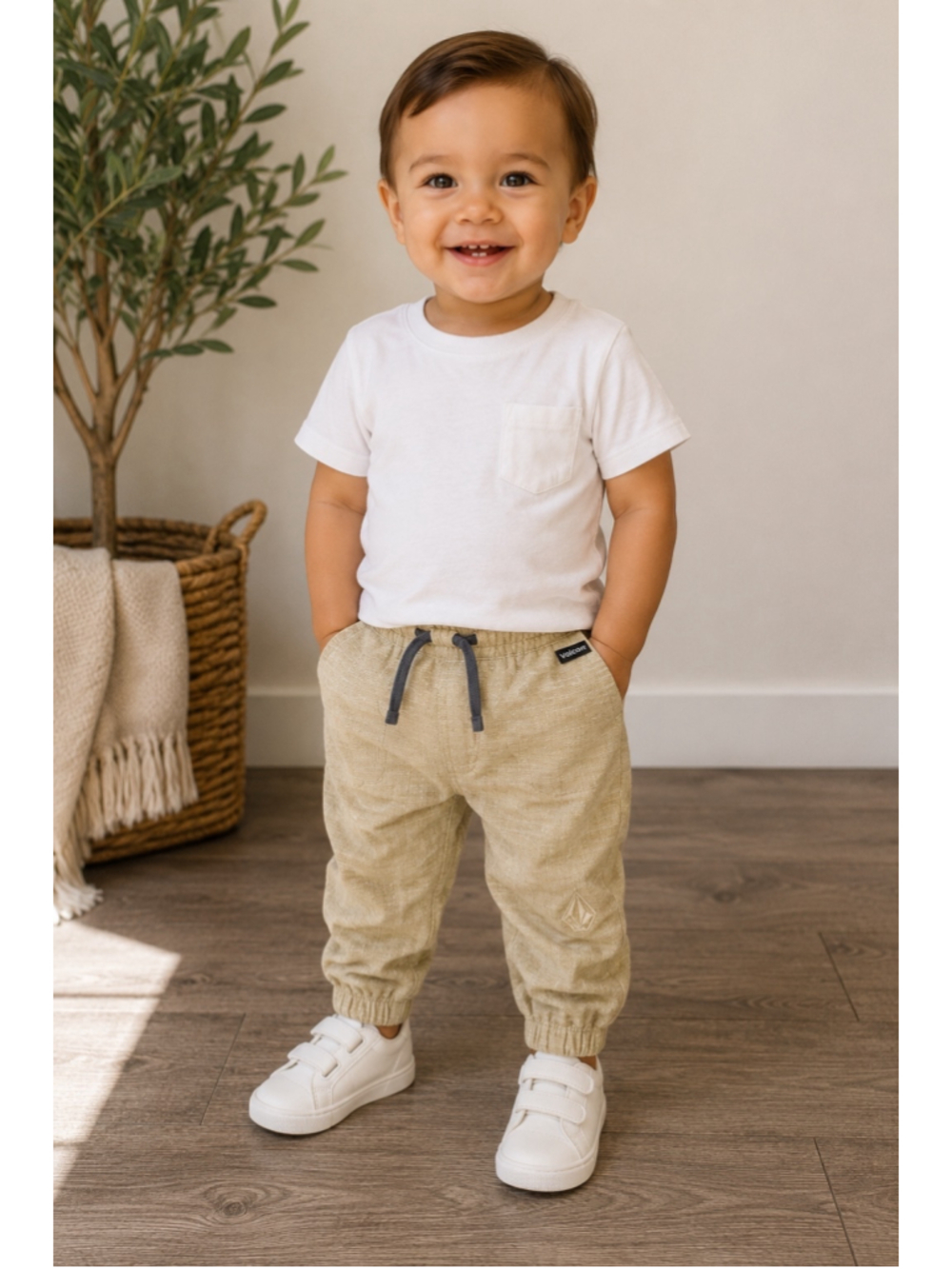 Volcom Baby Boys 12M Beige Jogger Pants Elastic Waist Drawstring Logo - Picture 4 of 5